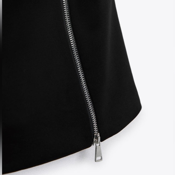 LAST WEEKEND here-NWT Zara Strapless Zipper Top
Offers welcome!! - Picture 4 of 4